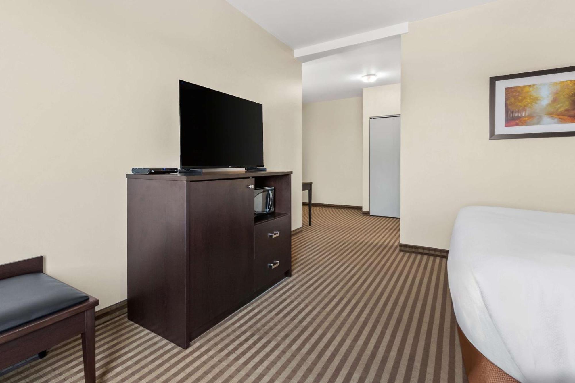 Best Western Plus Fergus Hotel Dış mekan fotoğraf