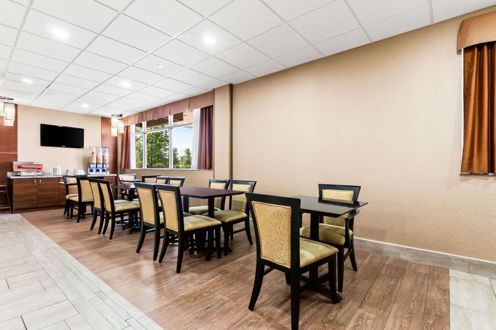Best Western Plus Fergus Hotel Dış mekan fotoğraf