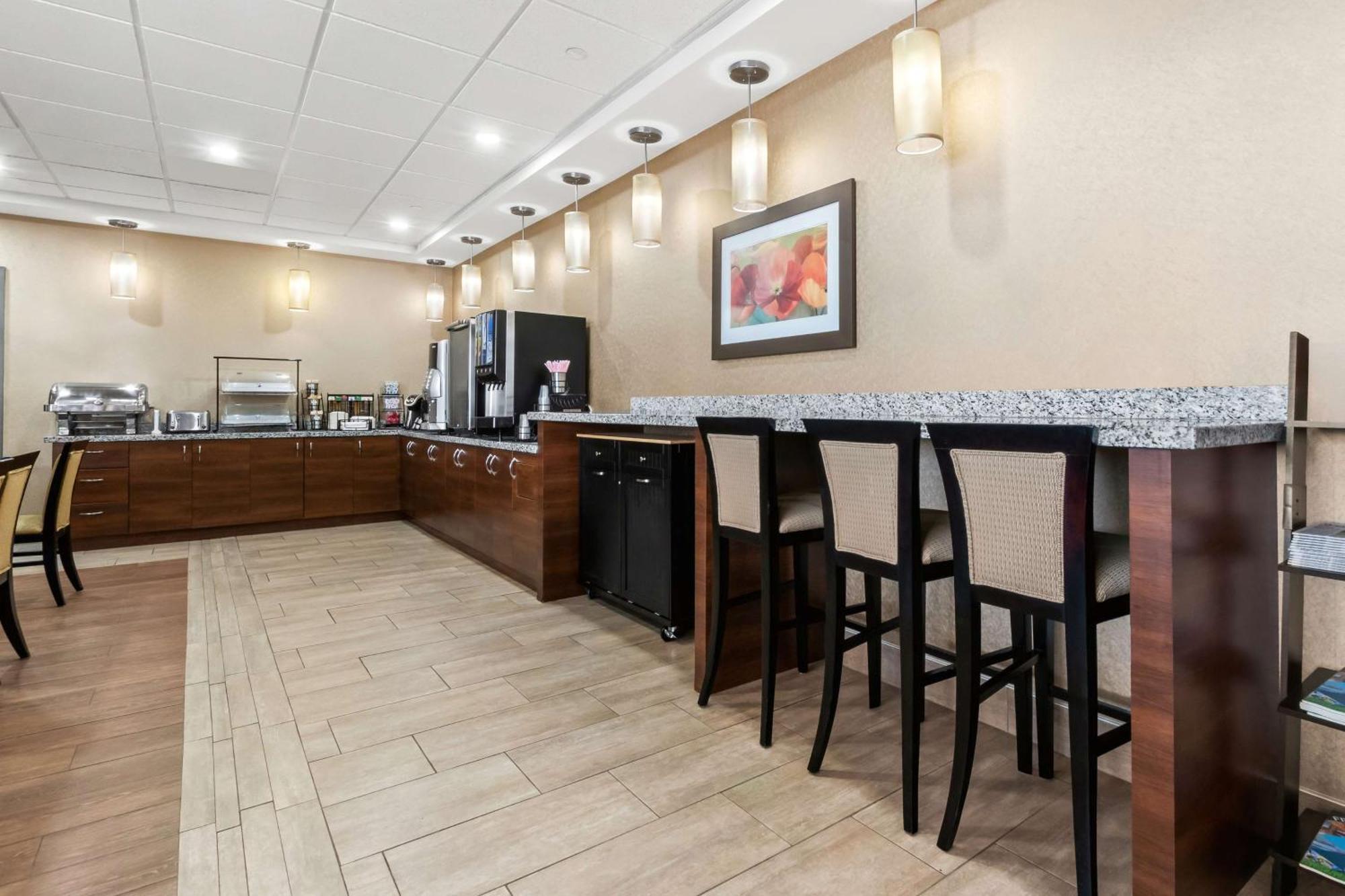 Best Western Plus Fergus Hotel Dış mekan fotoğraf