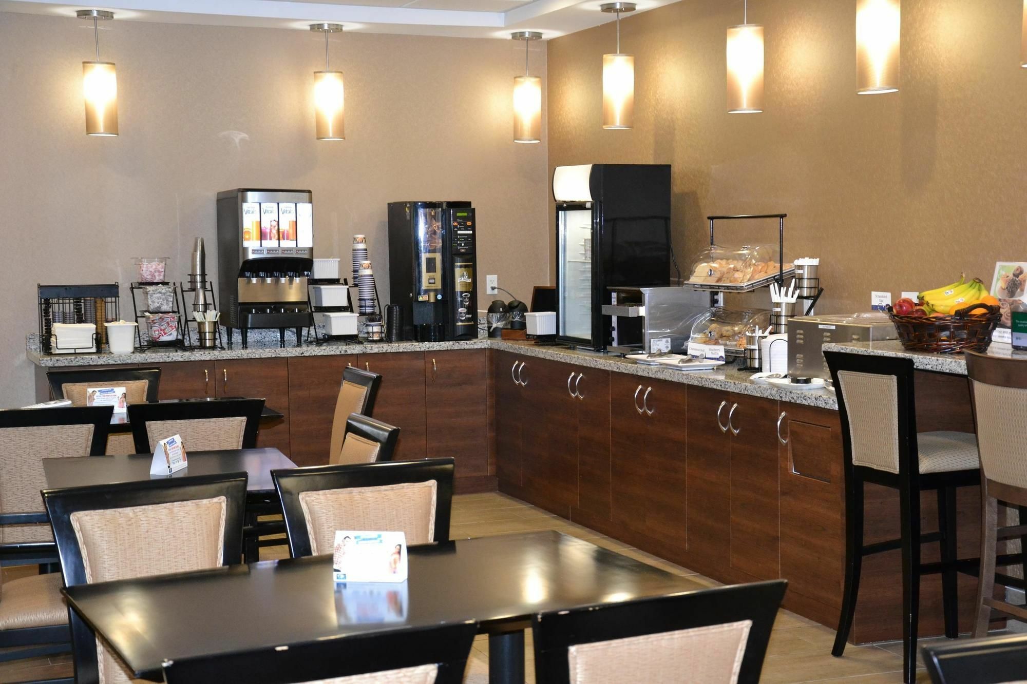 Best Western Plus Fergus Hotel Dış mekan fotoğraf